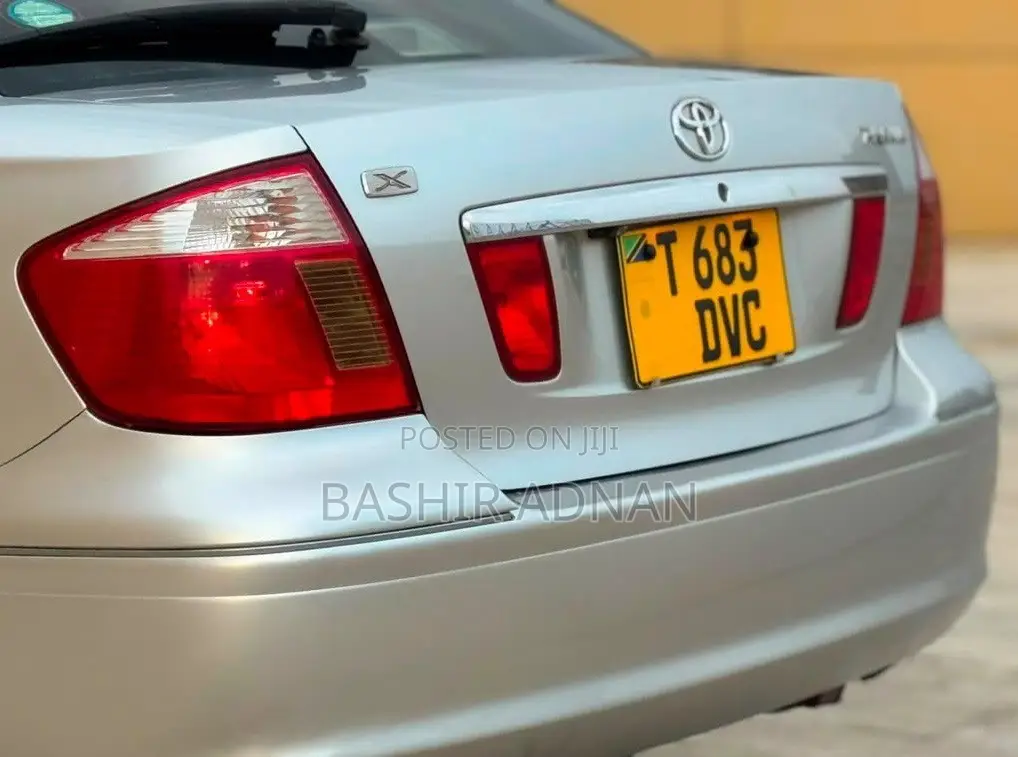Toyota Premio 2004 Silver