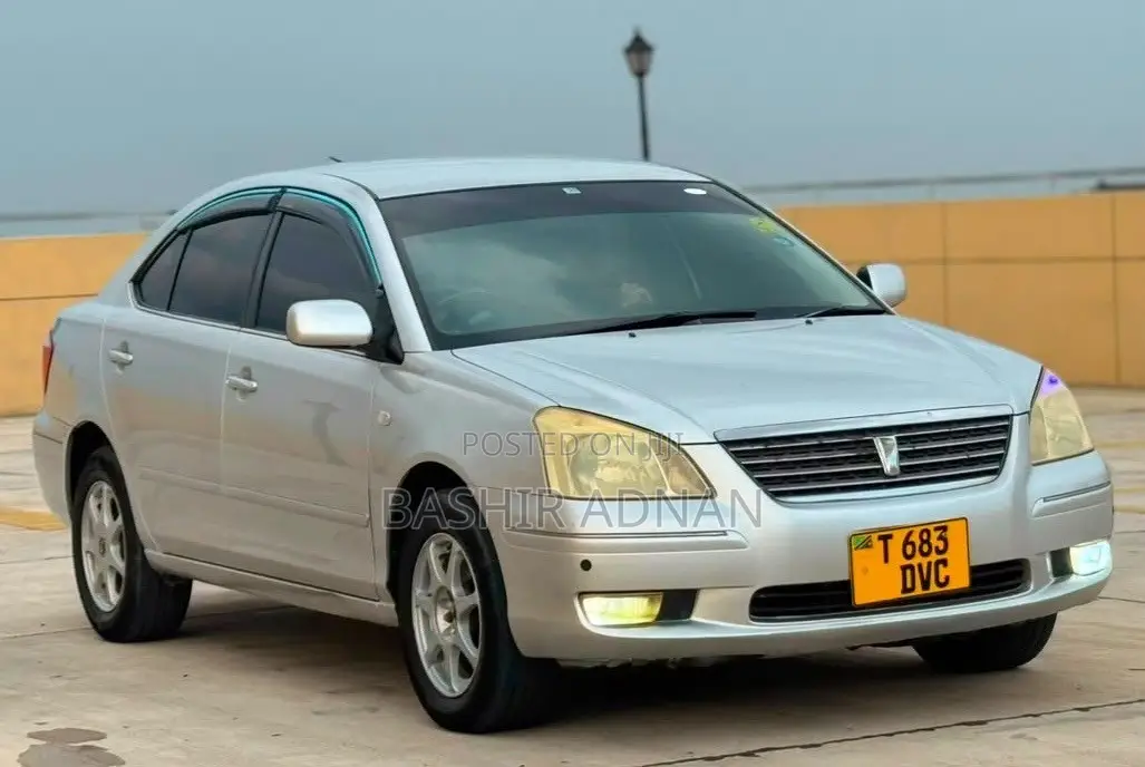 Toyota Premio 2004 Silver