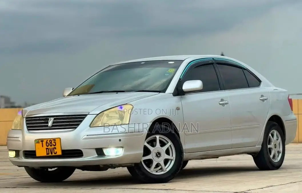 Toyota Premio 2004 Silver