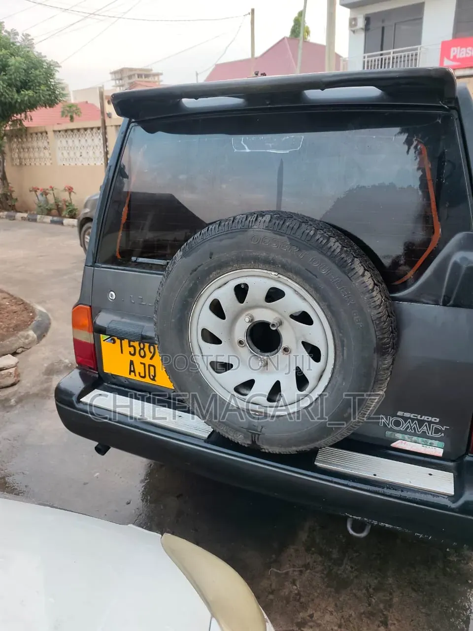 Suzuki Escudo 1998 Gray