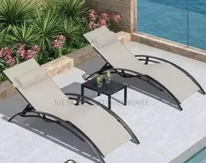 S-Shape Sun Lounge With Headrest
