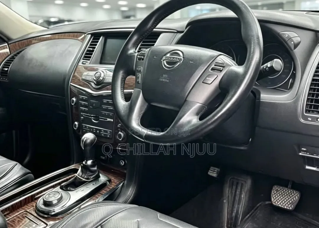 Nissan Patrol 2014 Black