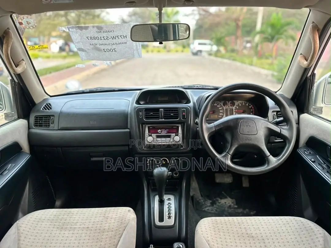 Mitsubishi Pajero 2.0 Pininfarina Automatic 2001 Silver