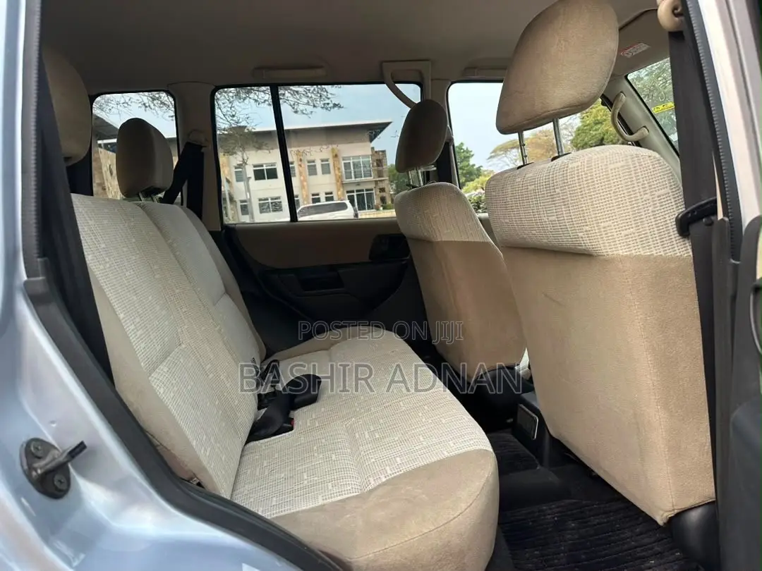 Mitsubishi Pajero 2.0 Pininfarina Automatic 2001 Silver