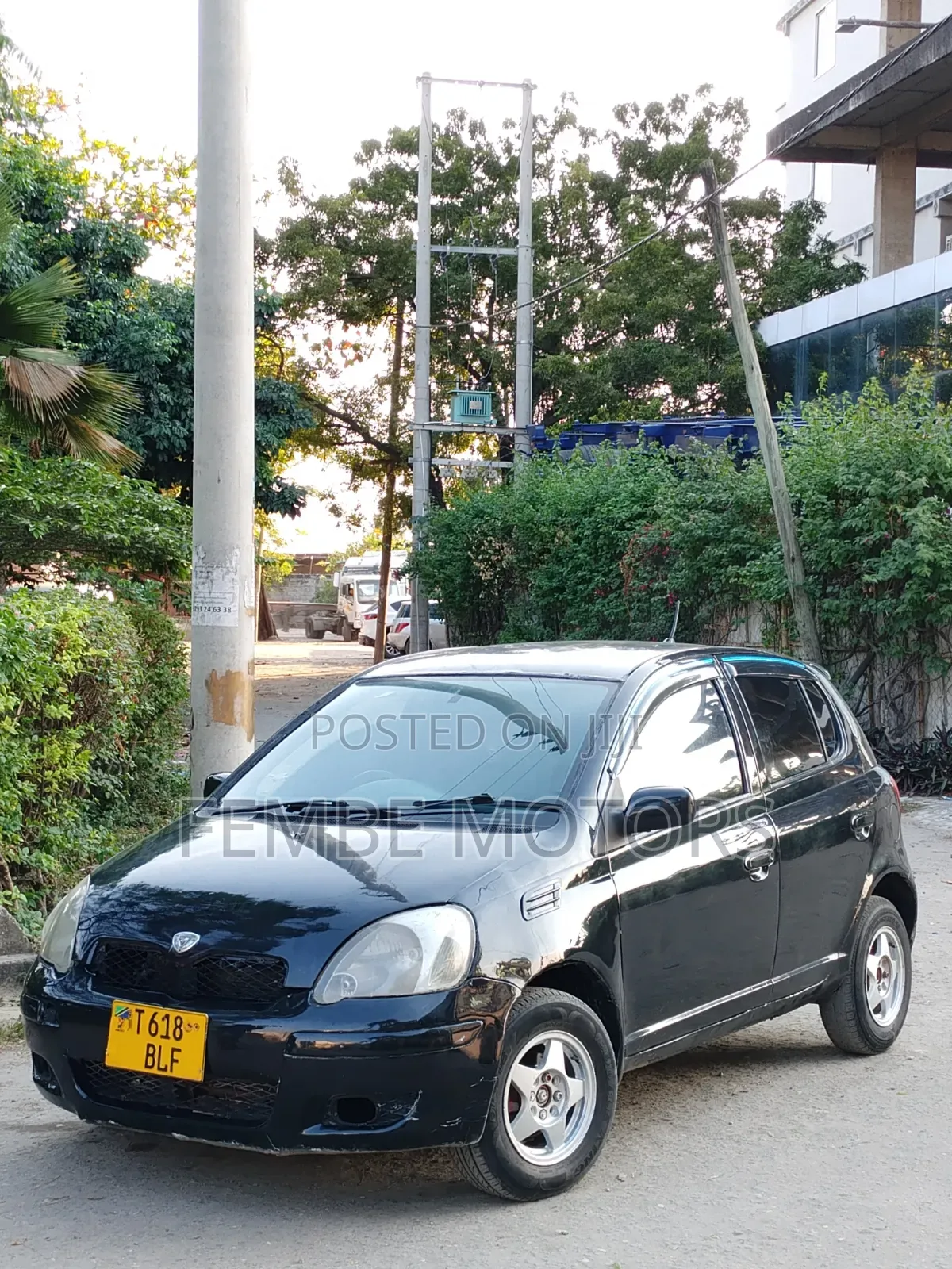 Toyota Vitz 2004 Black