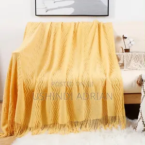 THROW BLANKETTsh 60,000/= TU!
