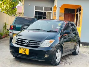 Toyota IST 2006 Blue