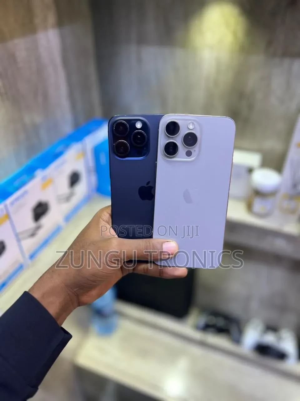 Apple iPhone 15 Pro Max 256 GB Silver