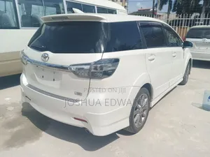 Toyota Wish 2013 White