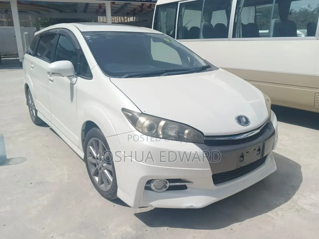Toyota Wish 2013 White