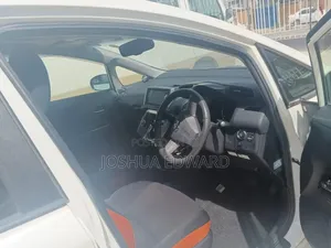 Toyota Wish 2013 White
