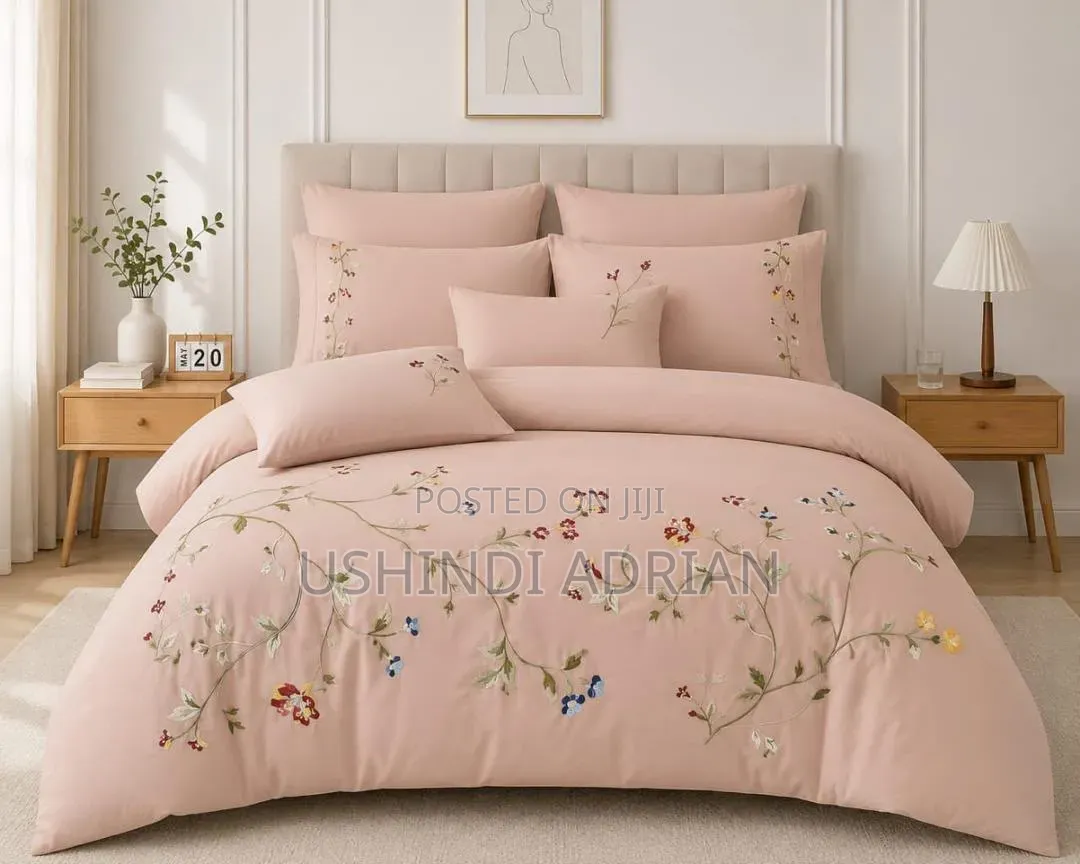 king Size Cotton Bed Set
duvet Cover—1
shuka—1
foronya—4