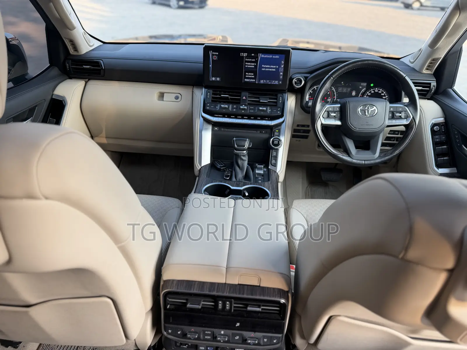 Toyota Land Cruiser LC300 2023 Black