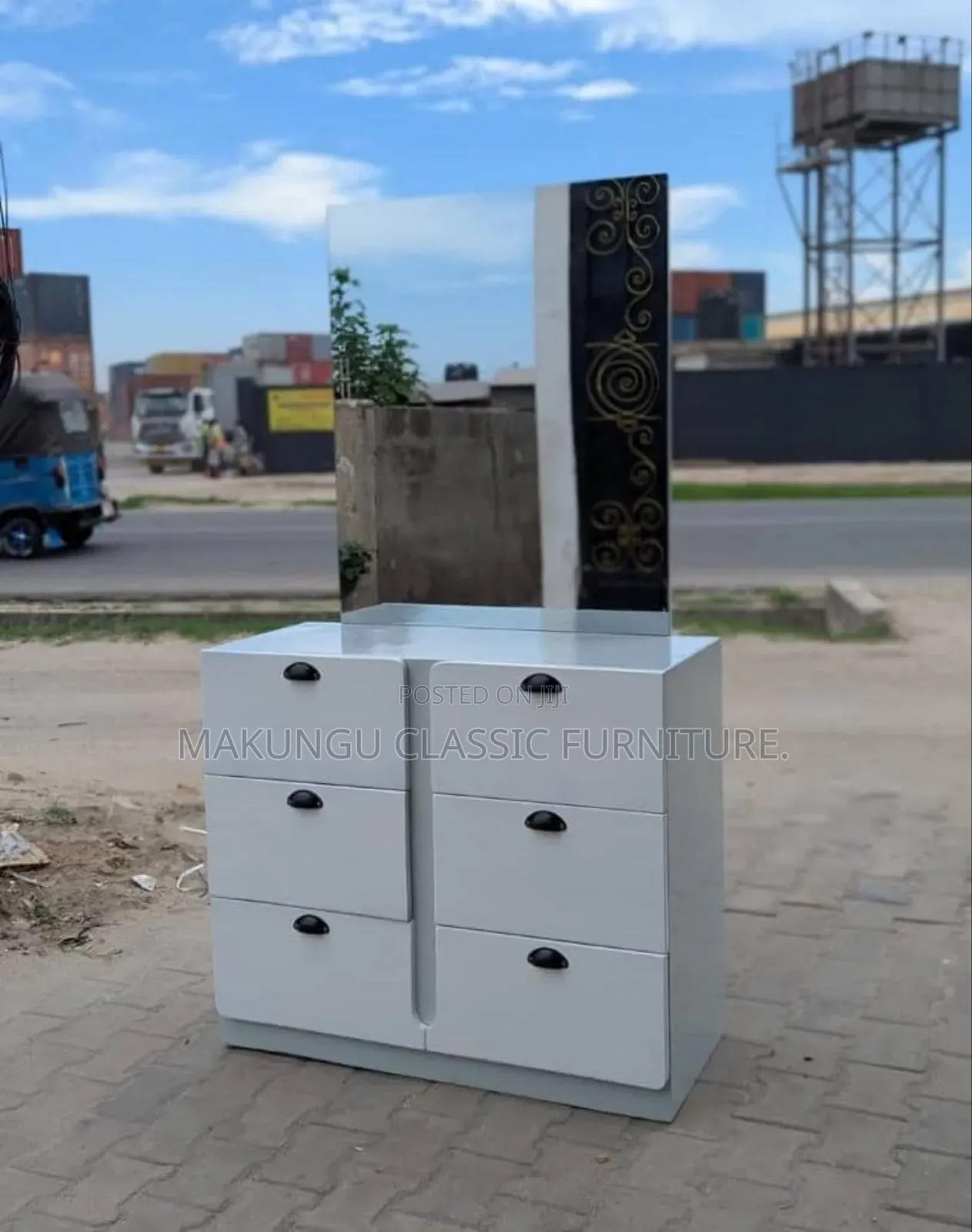 Consolate Table Za Kisasa Na Imara