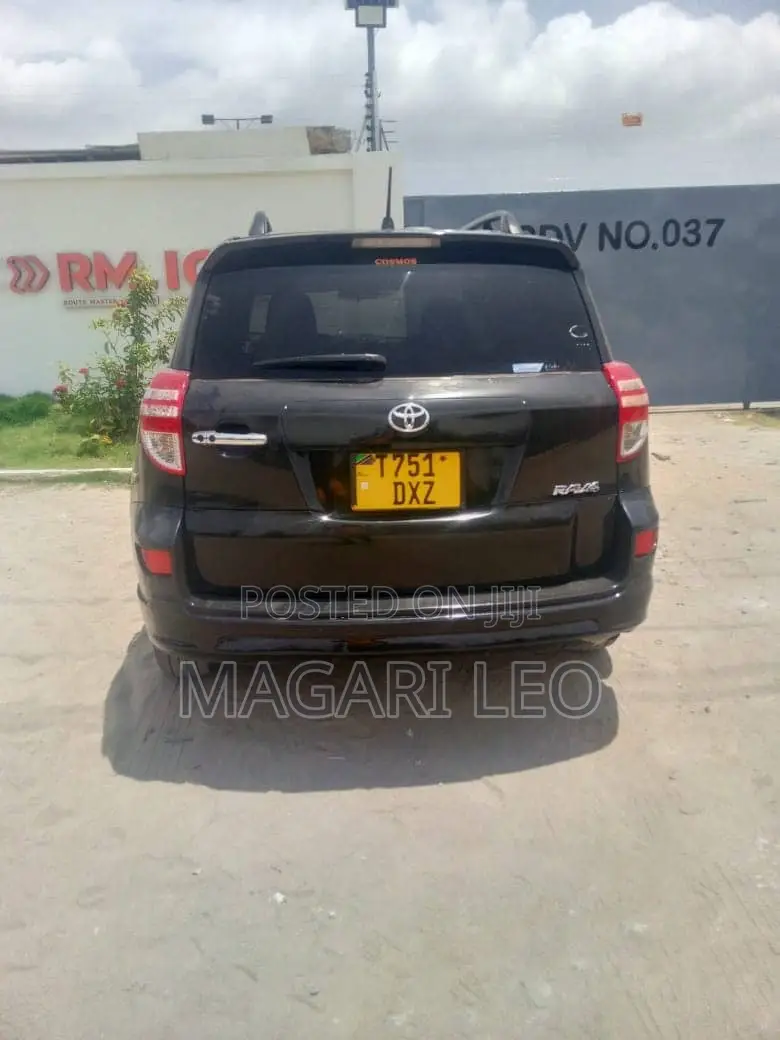 Toyota RAV4 2.4 2008 Black