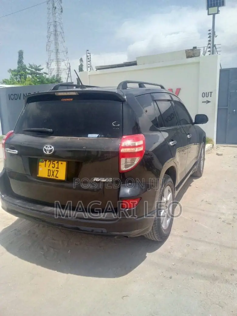 Toyota RAV4 2.4 2008 Black