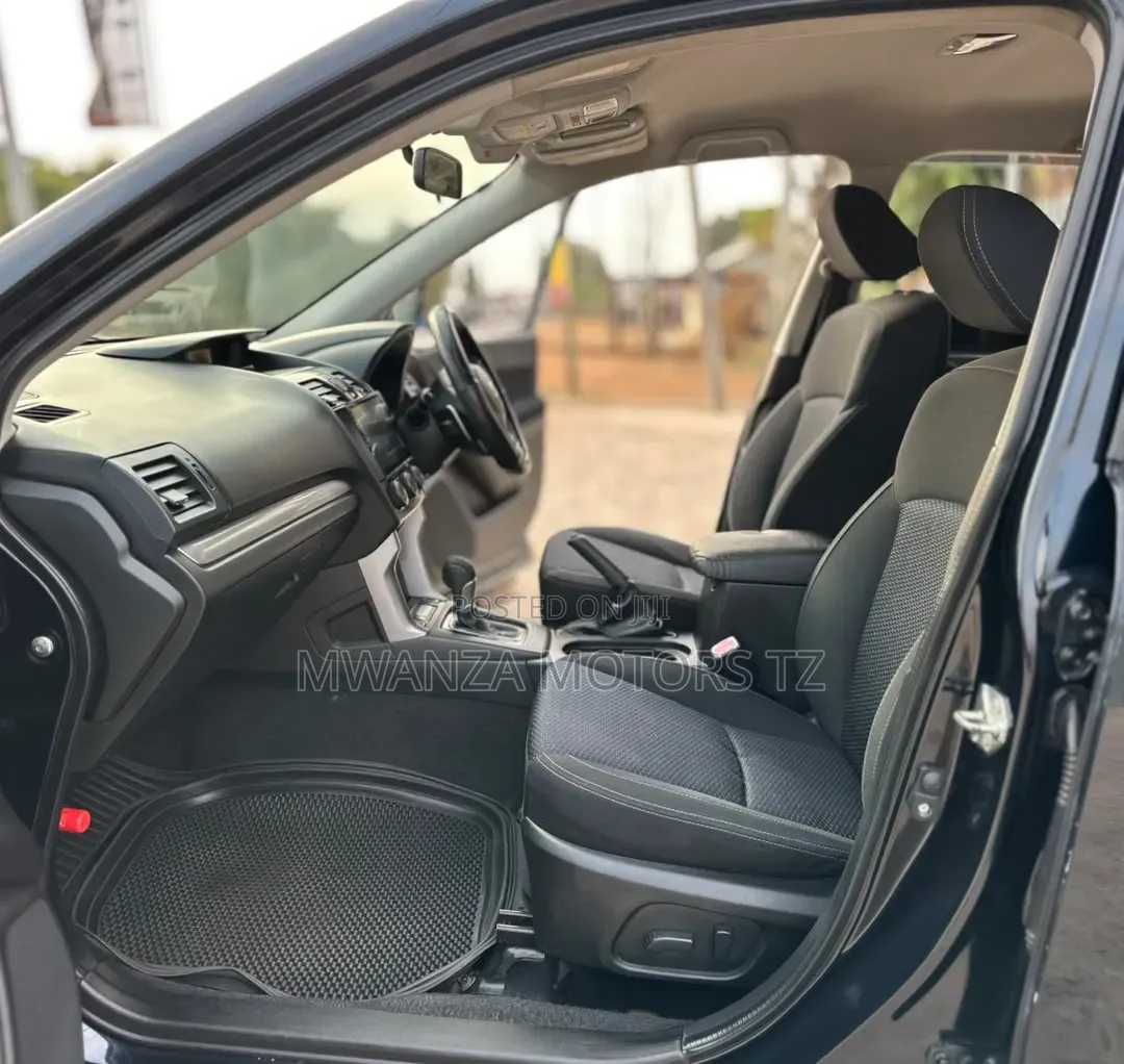 Subaru Forester 2013 Matt Black