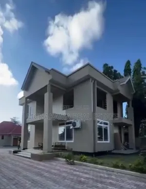 5bdrm Block of Flats in Mchakama Real Estate, Kunduchi for sale