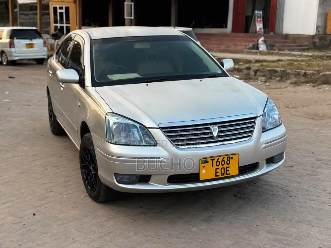Toyota Premio 2005 Silver