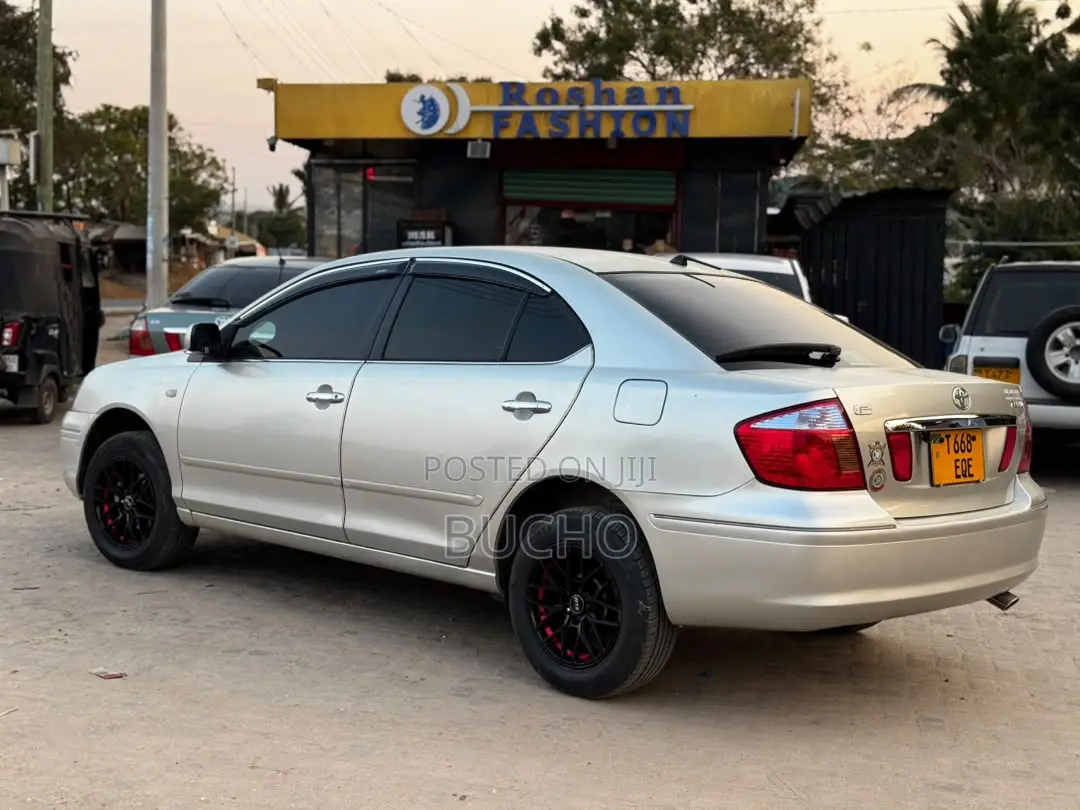 Toyota Premio 2005 Silver