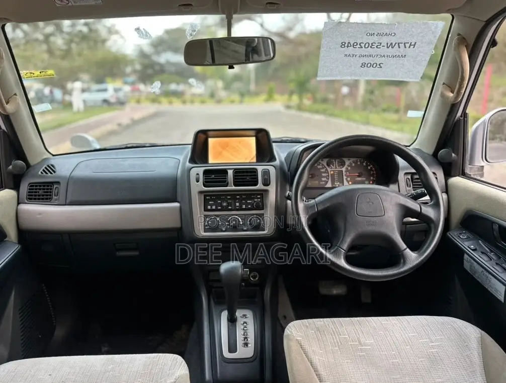 Mitsubishi Pajero 2008 Silver