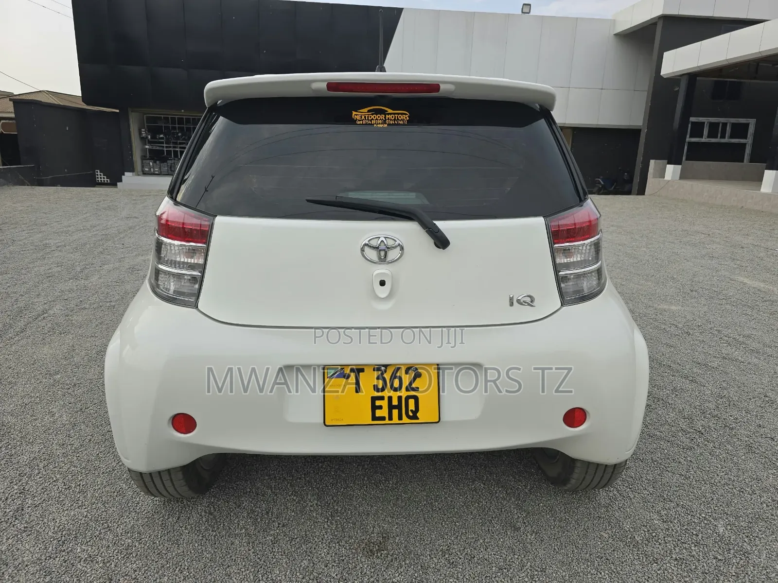 Toyota iQ 2008 White