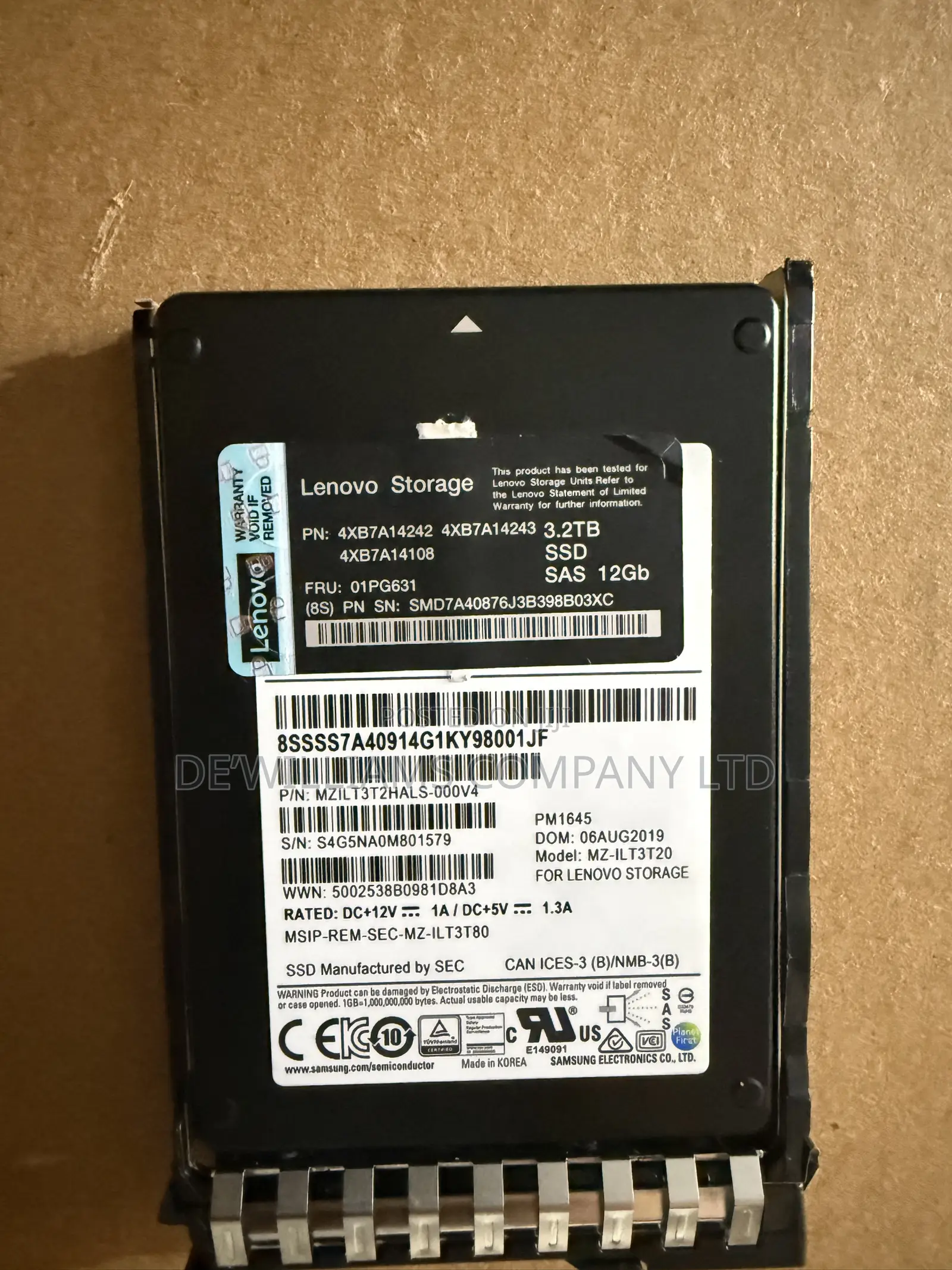 Server HDD and SSD