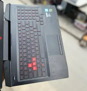Laptop HP Omen 15-ce0xx 16GB Intel Core i7 SSD 512GB