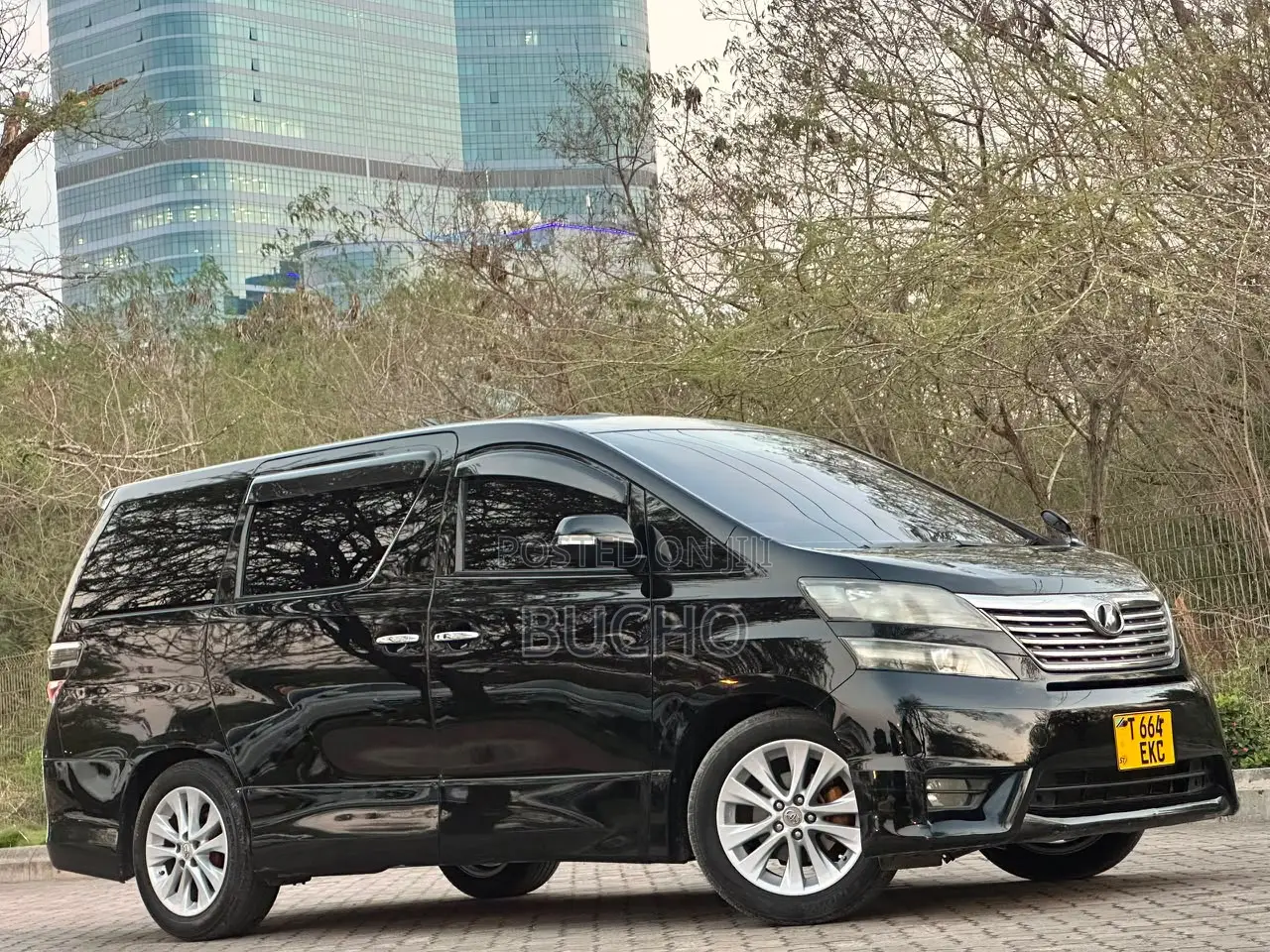 Toyota Vellfire 2011 Black