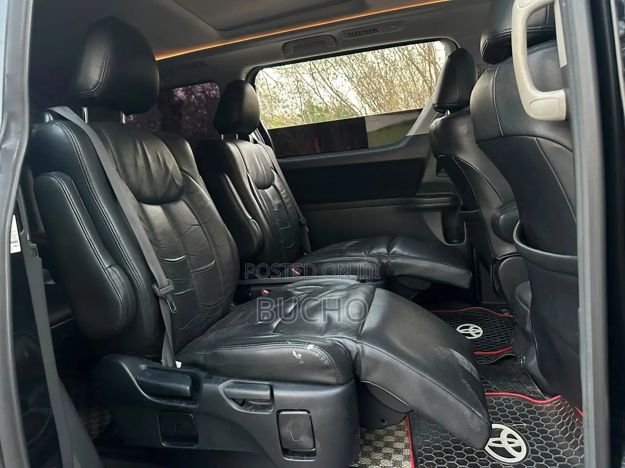 Toyota Vellfire 2011 Black