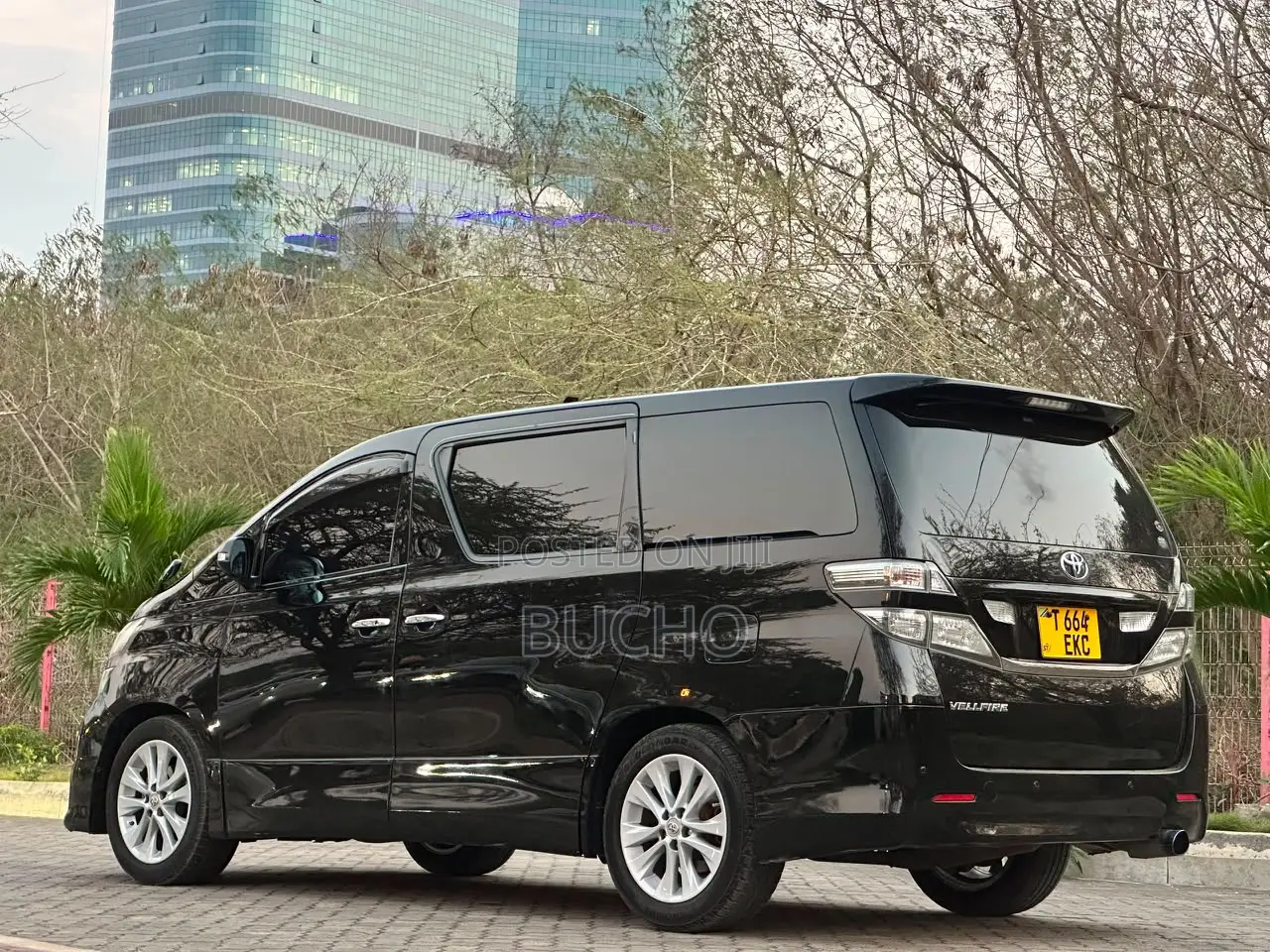 Toyota Vellfire 2011 Black