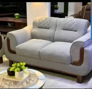 Sofa Sets Za 3,2,1,1 Show Zake Ni Mbao Ngumu