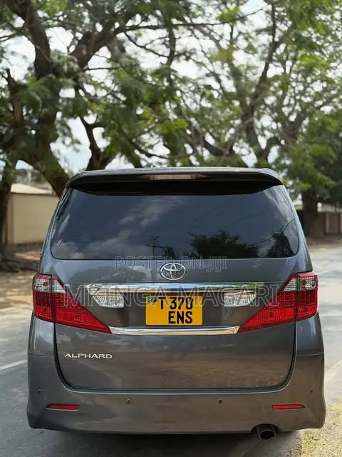 Toyota Alphard 2009 Black