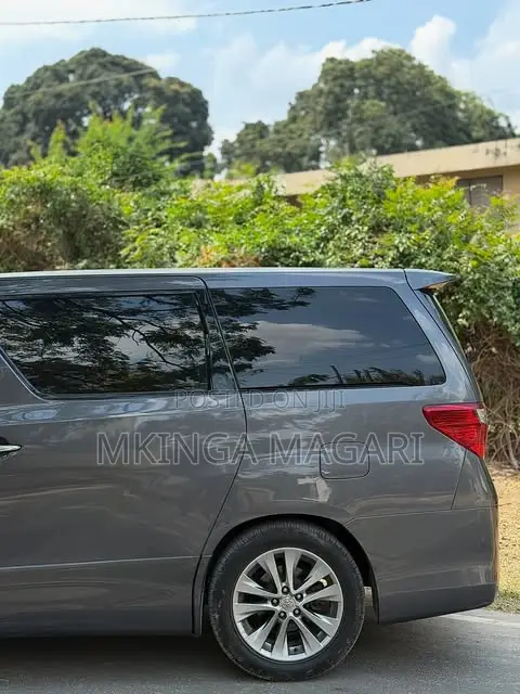 Toyota Alphard 2009 Black