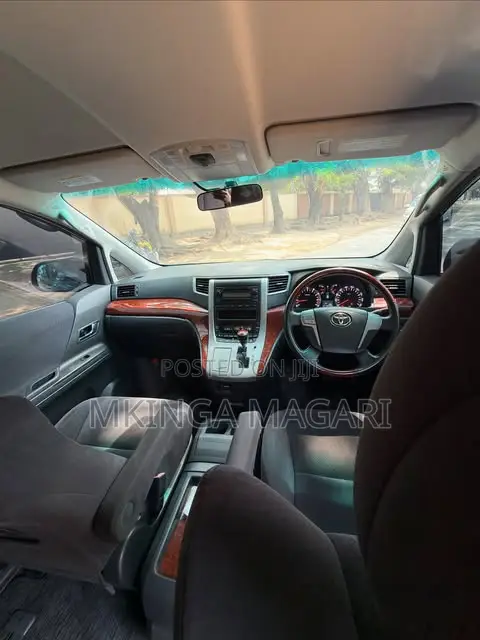 Toyota Alphard 2009 Black