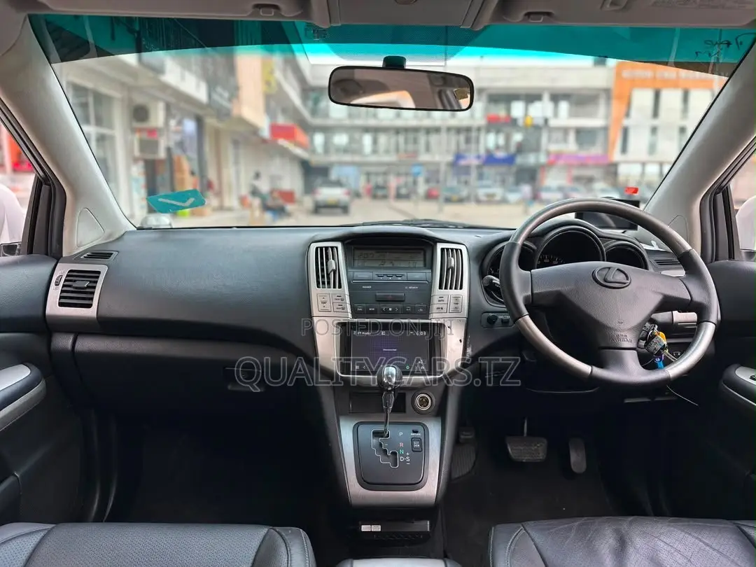 Toyota Harrier 2007 White
