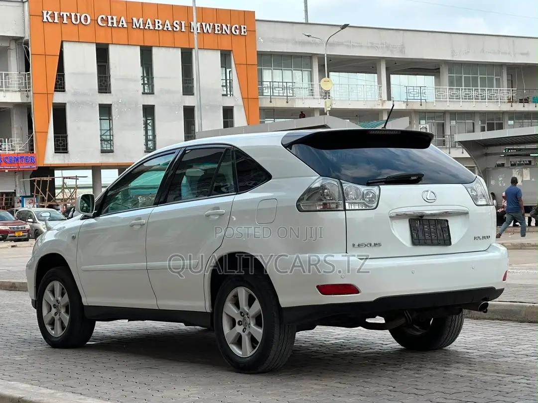 Toyota Harrier 2007 White