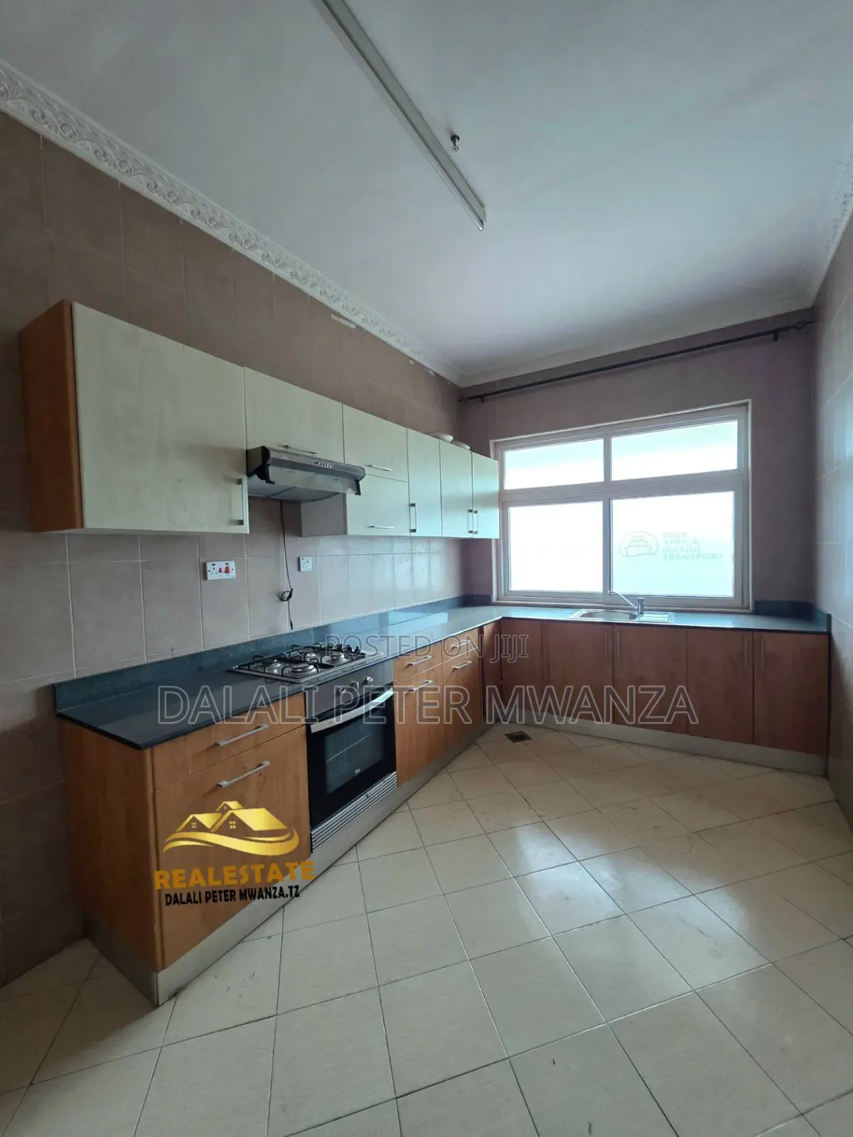 3bdrm Apartment in Town, Ilemela Ward for rent