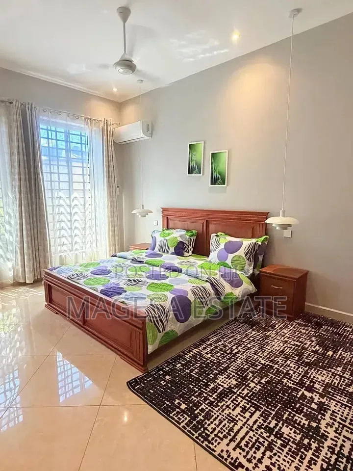 Furnished 4bdrm Villa in Oyster Bay for rent