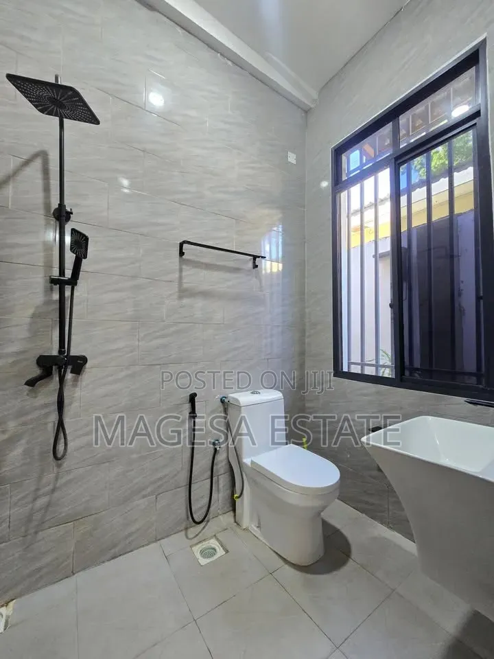 2bdrm Apartment in Oyster Bay for rent