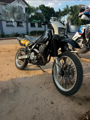 Suzuki 2015 Black