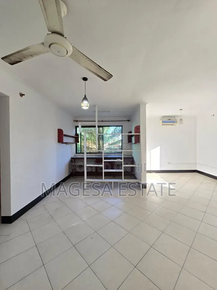 2bdrm Apartment in Oyster Bay for rent
