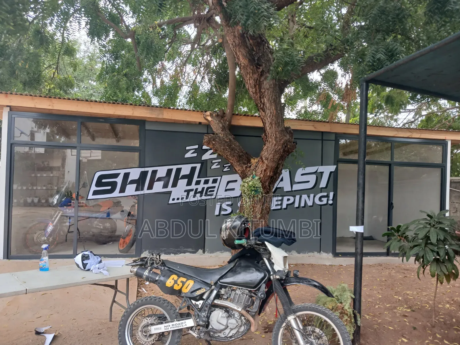 Suzuki 2015 Black