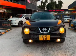 Nissan Juke 2012 Black