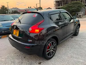Nissan Juke 2012 Black