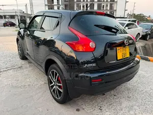 Nissan Juke 2012 Black