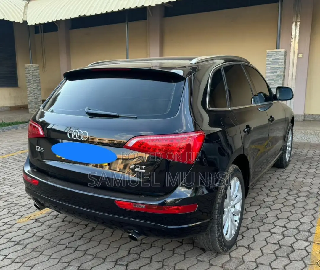 Audi Q5 2012 Black