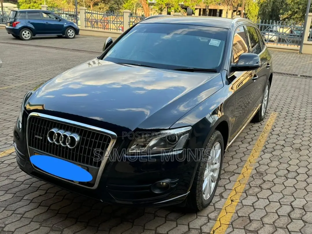 Audi Q5 2012 Black