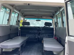 Toyota Land Cruiser 2012 White