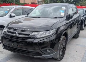 Mitsubishi Outlander 2015 Black